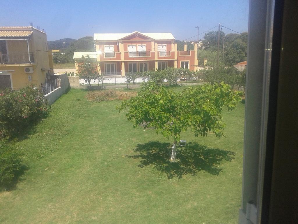 Foivos Seaside Apartments Agios Georgios  Zimmer foto